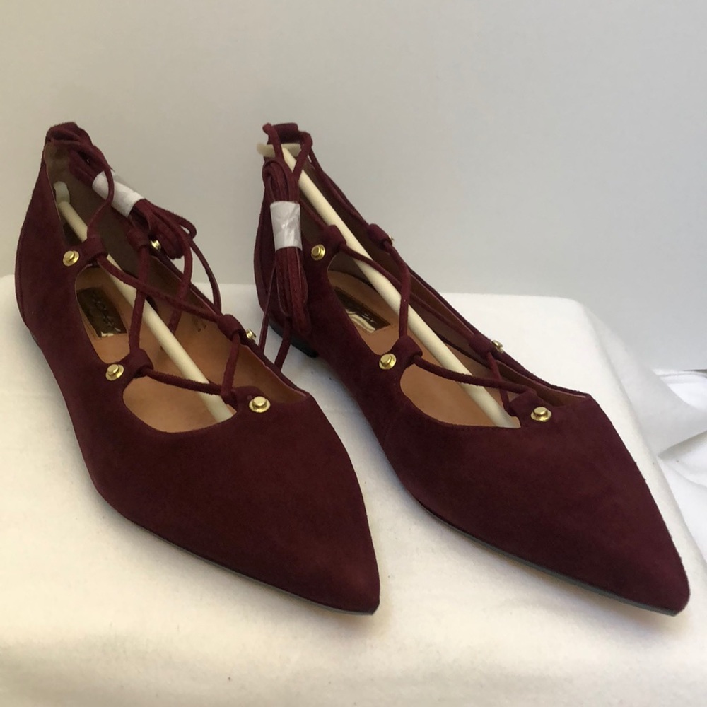 Halogen Lea Flats